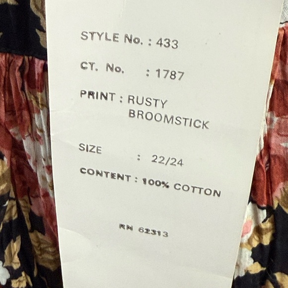 Vintage S. ROBERTS Floral Maxi Dress Size 22/24,Broomstick Pleating, Button Down - Picture 7 of 9